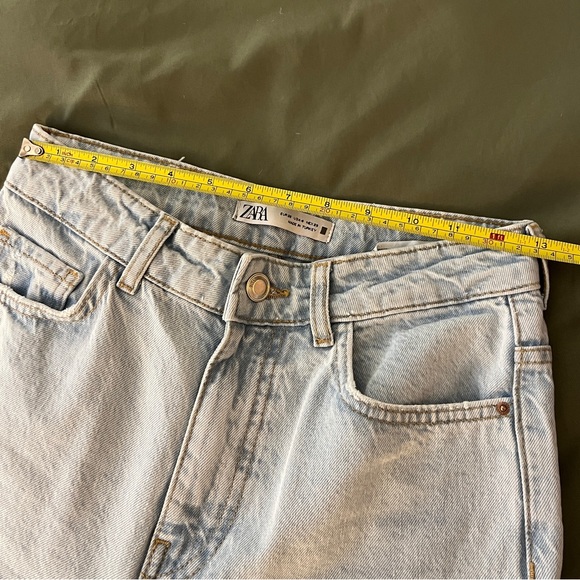 Bleach Light Wash High Rise Straight Jeans - Picture 6 of 8